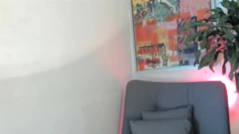 lilyskinny27 online show from 12-22-25, 04:09