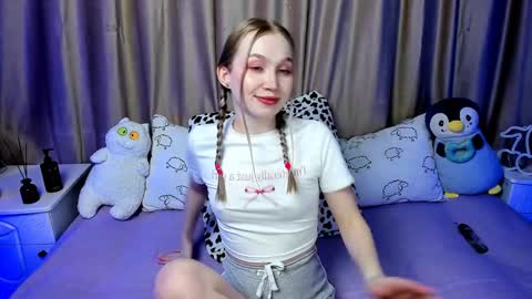 Lilian online show from 01-24-25, 03:32