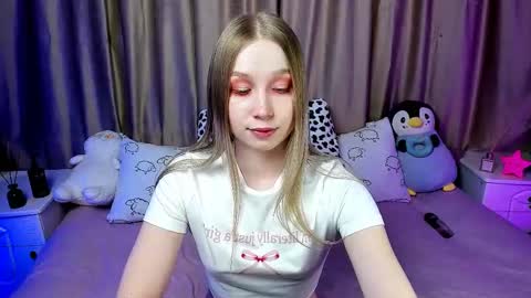 Lilian online show from 02-25-25, 06:36