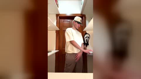 lima_tunes online show from 12-16-25, 02:49