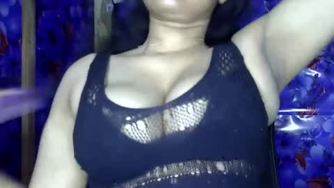 limaakter246618 online show from 03-22-26, 04:43