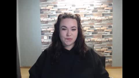 Snapshot of limalagris chatting on 11-30-25, 07:34 busty princess online show from 11-30-25, 07:34