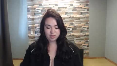 busty princess online show from 05-16-26, 06:43