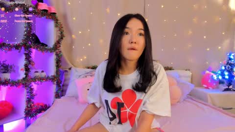 Lin Use menu to play with me  online show from 12-15-24, 04:15