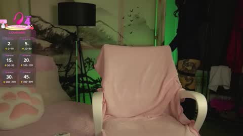 Snapshot of lin_kun chatting on 03-02-26, 11:55 Lin Use menu to play with me online show from 03-02-26, 11:55