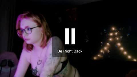 Snapshot of lina2d_tyan chatting on 10-30-25, 09:15 Lina2D tyan online show from 10-30-25, 09:15