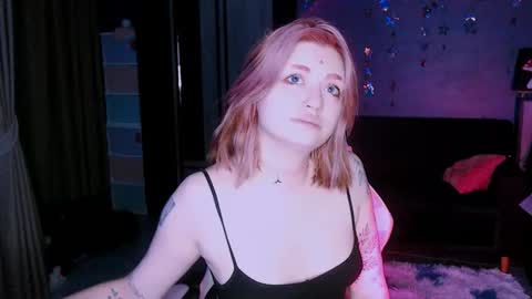 Snapshot of lina2d_tyan chatting on 11-02-25, 12:40 Lina2D tyan online show from 11-02-25, 12:40