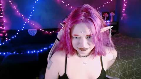 Lina2D tyan online show from 12-19-25, 04:36