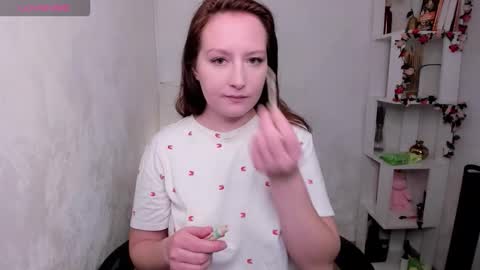 Snapshot of lina_flawless chatting on 10-14-25, 02:34 Lina online show from 10-14-25, 02:34
