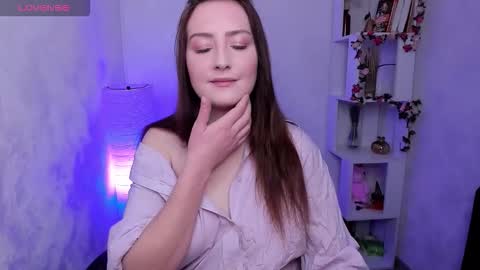 Snapshot of lina_flawless chatting on 10-19-25, 02:01 Lina online show from 10-19-25, 02:01