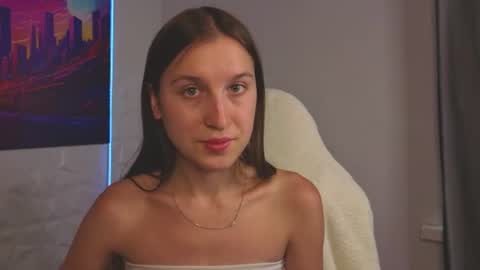 lina_massey online show from 06-20-26, 12:58