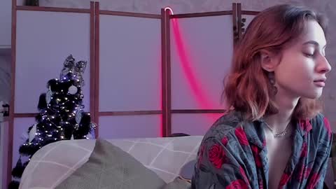 Lina -  online show from 12-21-24, 10:28