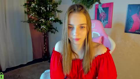 Snapshot of lina_reeds chatting on 12-18-25, 01:11 LINA online show from 12-18-25, 01:11
