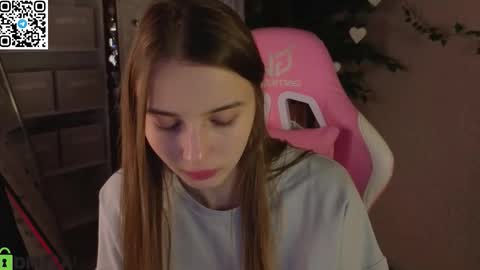 Snapshot of lina_reeds chatting on 02-26-26, 01:15 LINA online show from 02-26-26, 01:15