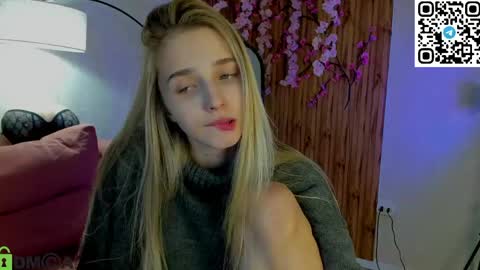 LINA online show from 05-18-26, 04:07