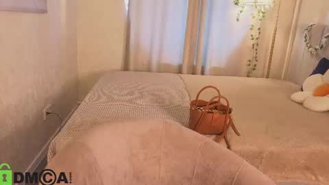 LINA online show from 07-08-26, 12:48
