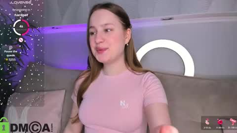 Lina online show from 03-20-26, 06:18