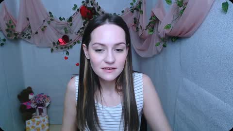 Lina online show from 12-21-24, 06:19