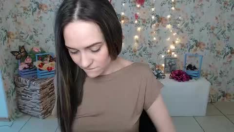 Lina online show from 02-21-25, 06:40