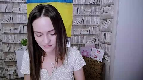 Lina online show from 10-01-25, 06:19