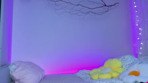 Snapshot of lina_stones chatting on 08-03-26, 01:16 Sophia online show from 08-03-26, 01:16