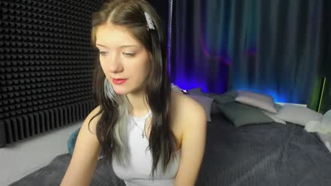 Snapshot of lina_vi chatting on 02-01-25, 08:58 Lina online show from 02-01-25, 08:58