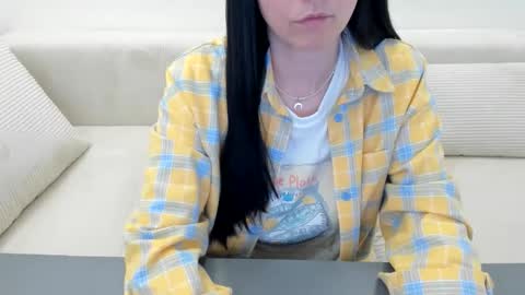 Snapshot of linabay2 chatting on 05-16-26, 06:32 linabay2 online show from 05-16-26, 06:32
