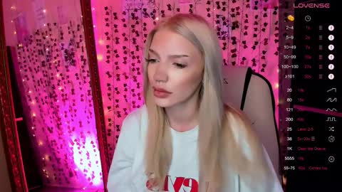 Snapshot of linablossom chatting on 03-31-26, 02:35 Lina online show from 03-31-26, 02:35