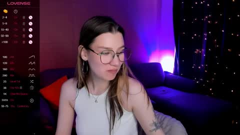 Snapshot of linablossom chatting on 05-08-26, 06:08 Lina online show from 05-08-26, 06:08