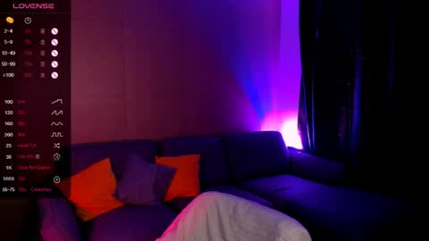 Snapshot of linablossom chatting on 05-10-26, 06:07 Lina online show from 05-10-26, 06:07