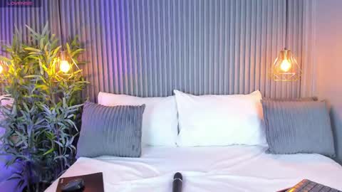 LinaGlam online show from 03-10-25, 10:55