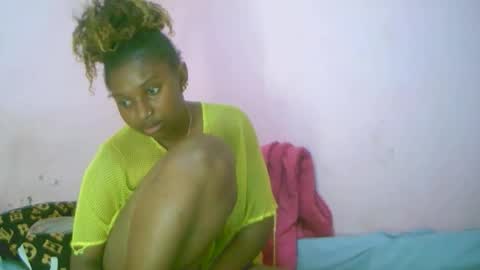 Snapshot of linah1123 chatting on 09-29-25, 06:40 linah1123 online show from 09-29-25, 06:40