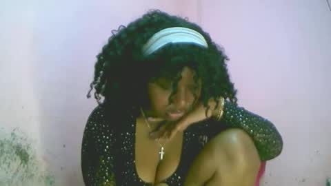 Snapshot of linah1123 chatting on 10-07-25, 05:59 linah1123 online show from 10-07-25, 05:59