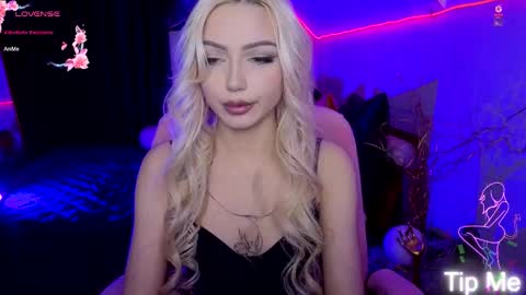 I am Lina online show from 01-31-26, 07:45