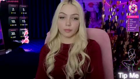 I am Lina online show from 04-21-26, 10:10