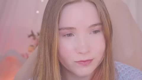 Snapshot of linalyy chatting on 12-04-25, 04:33 Lina online show from 12-04-25, 04:33