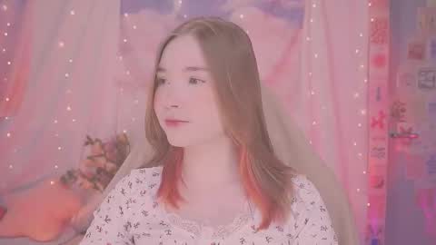 Lina online show from 01-18-26, 04:49