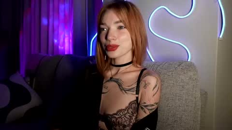 LinaVelle online show from 05-15-26, 07:43