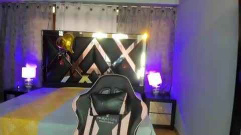  Linda  online show from 07-11-26, 05:59