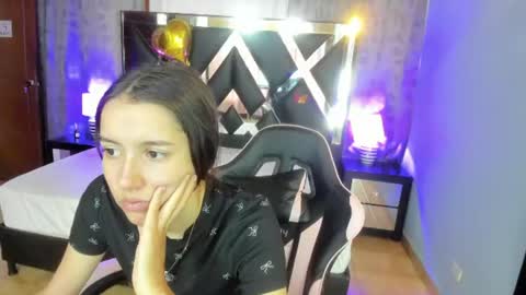  Linda  online show from 07-12-26, 02:19