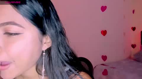 Snapshot of linda_alana chatting on 02-15-25, 06:44 Alana online show from 02-15-25, 06:44