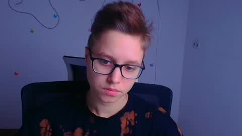 Snapshot of linda_miss_ chatting on 03-05-25, 12:11 Linda online show from 03-05-25, 12:11