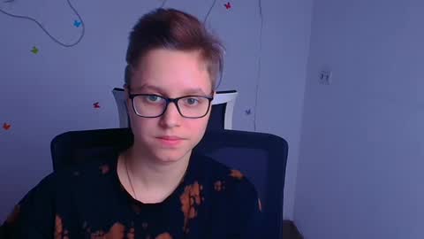 Snapshot of linda_miss_ chatting on 03-05-25, 03:29 Linda online show from 03-05-25, 03:29