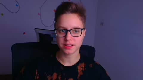 Snapshot of linda_miss_ chatting on 03-06-25, 04:07 Linda online show from 03-06-25, 04:07