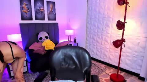 linda_norris online show from 06-12-26, 12:26