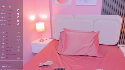 Snapshot of linda_sofi__ chatting on 02-12-25, 11:20 linda_sofi__ online show from 02-12-25, 11:20