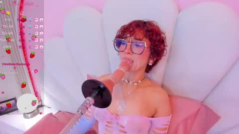 Snapshot of linda_sofi__ chatting on 03-02-25, 06:27 linda_sofi__ online show from 03-02-25, 06:27