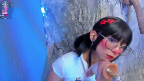 Snapshot of linda_sofi__ chatting on 10-29-25, 07:48 linda_sofi__ online show from 10-29-25, 07:48