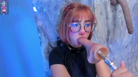 Snapshot of linda_sofi__ chatting on 10-30-25, 07:58 linda_sofi__ online show from 10-30-25, 07:58