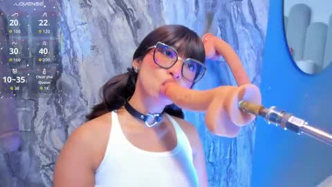 linda_sofi__ online show from 04-23-26, 08:44